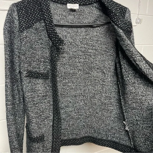Jaclyn Smith Black & Gray Knit Open Front Cardigan Jacket Textured Sweater - Picture 3 of 6